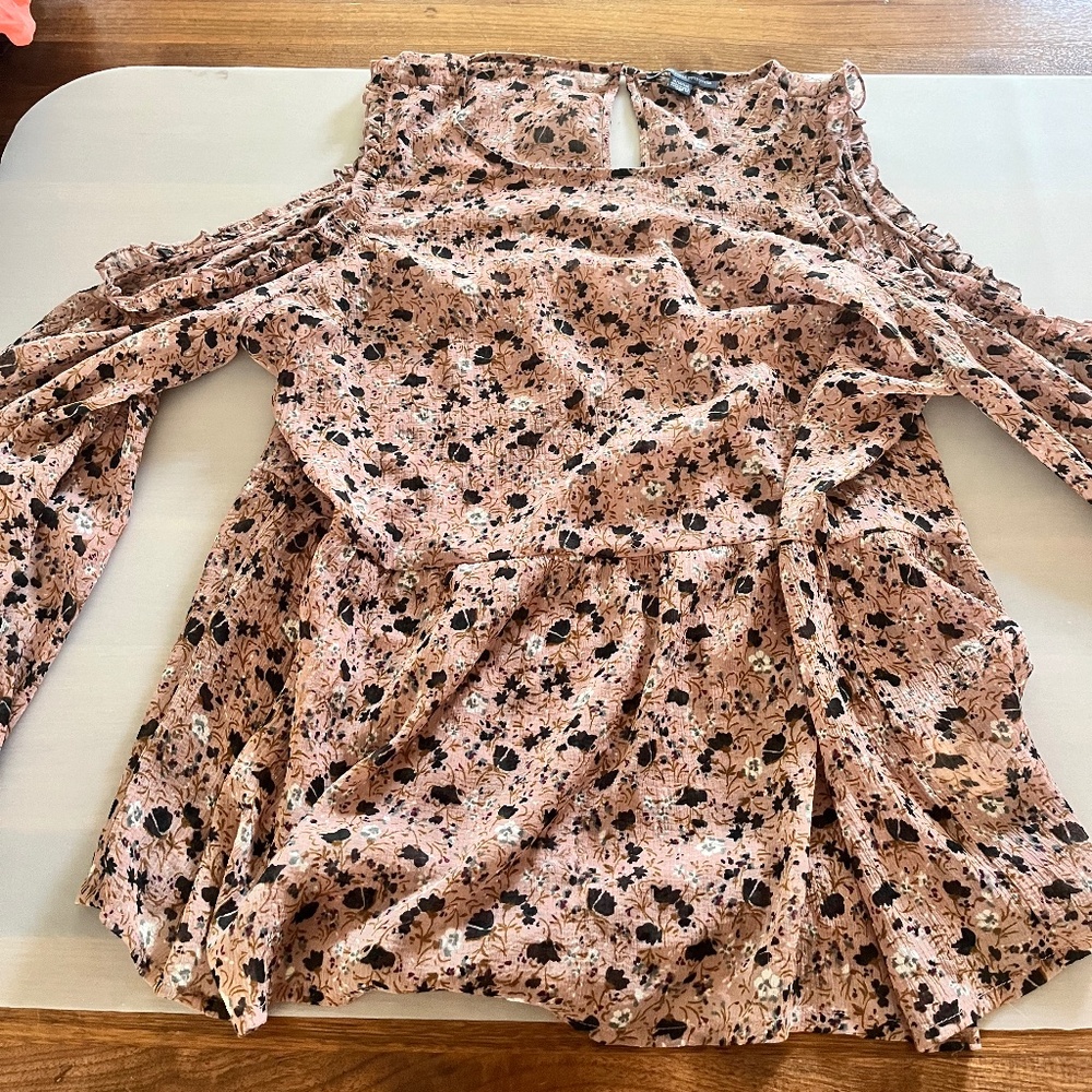 Mauve Floral Cutout Top with Camisole